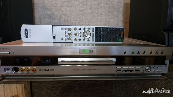 DVD recorder Sony rdr-gx7