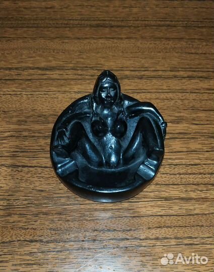 Пепельница