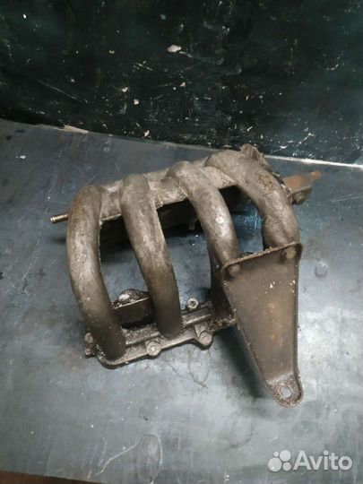 Впускной коллектор Chery Amulet A15