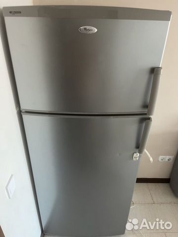 Холодильник бу whirlpool