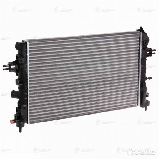 Радиатор охлаждения Опель Зафира B 05