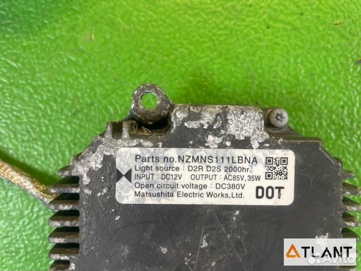 Блок ксенона nissan elgrand