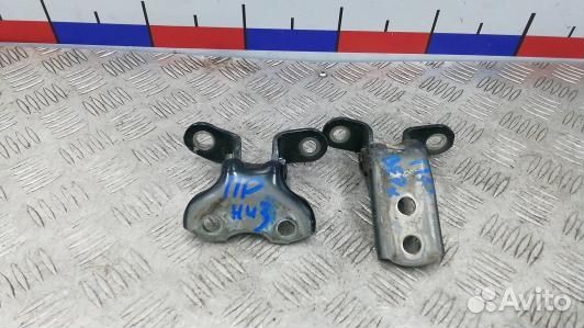 Петля передняя правая toyota camry V50 (7DN10FB01)