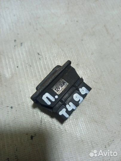 Кнопка стеклоподъемника Volkswagen Transporter Т4
