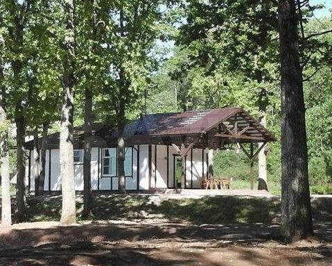 Дом 70 м² на участке 2 га