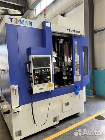 Зубофрезерный станок с чпу модели Y3150CNC33