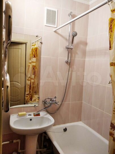 Комната 17 м² в 2-к., 3/9 эт.