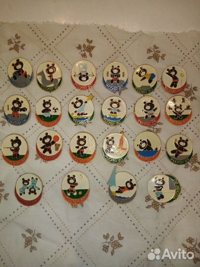 Значки Олимпиада Москва 80 (коллекция Мишек 22шт)