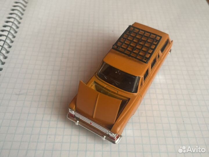 Модель азлк Москвич-427 «Дачник