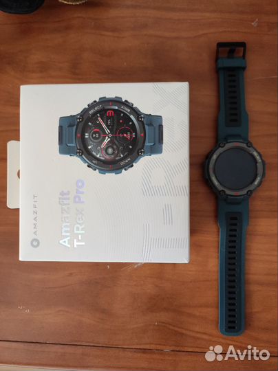 Смарт-часы Amazfit T-Rex Pro