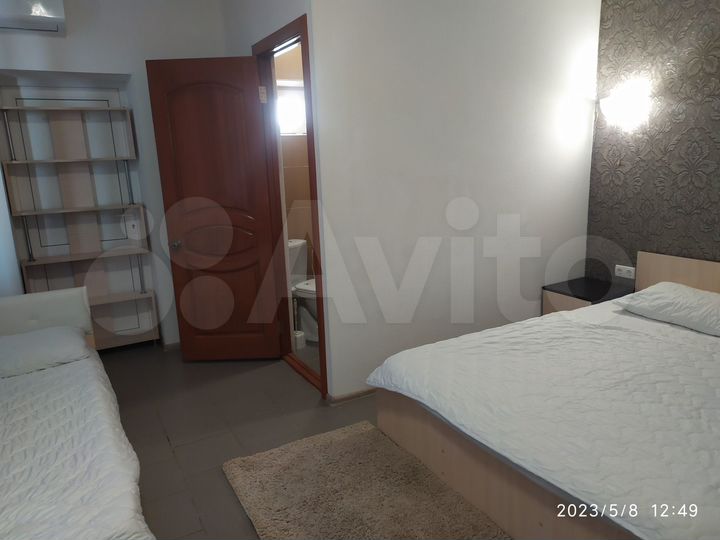 Комната 45 м², 1/2 эт.