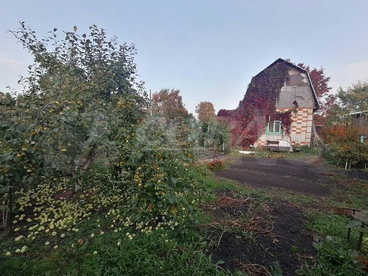 Дача 40 м² на участке 5 сот.