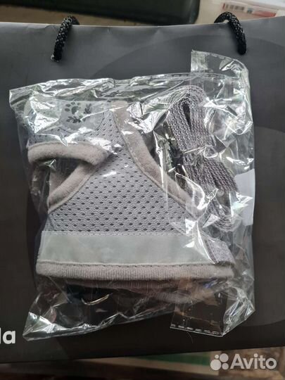 Шлейка для кошки новая