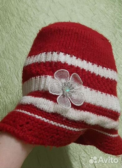 Вязанная шапочка шляпка на девочку