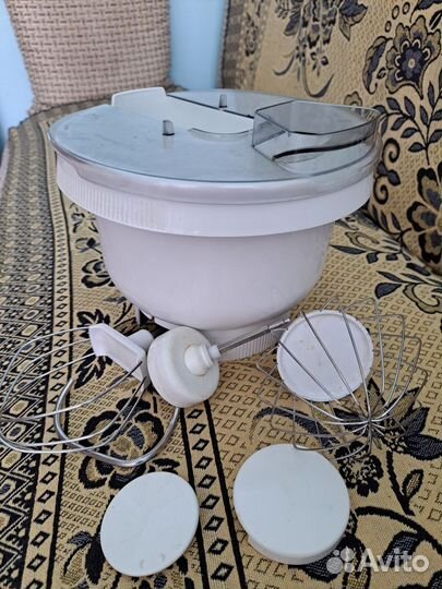 Продаю насадки для комбайна Bosch MUM