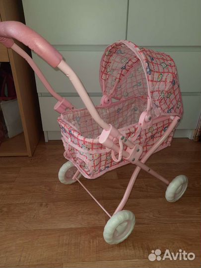 Коляска кукольная для девочки