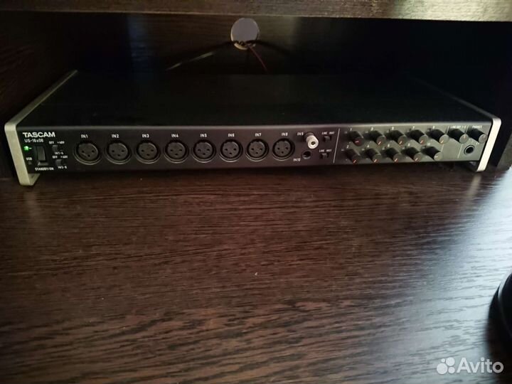 Tascam us-16x08