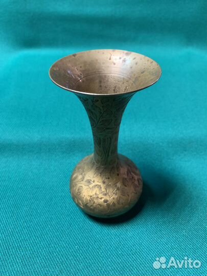 Ваза индия. Латунь