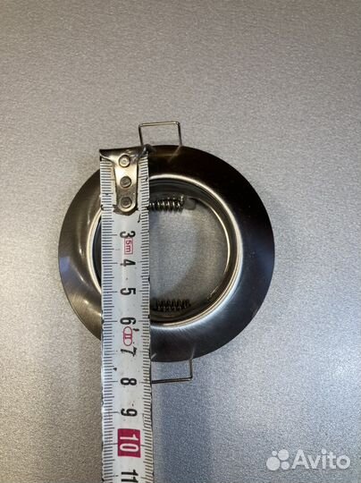 Светильник встраиваемый