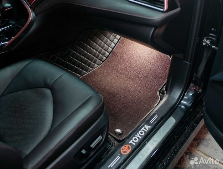 Коврики в салон на Toyota Camry