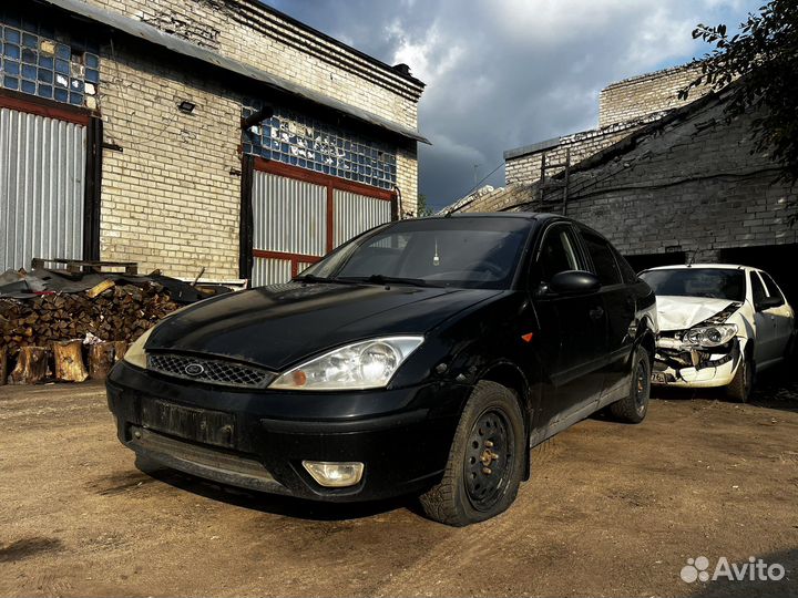 В разборе Ford Focus 1