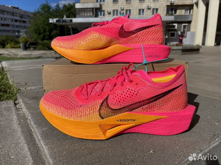 Nike zoomx vaporfly next 3