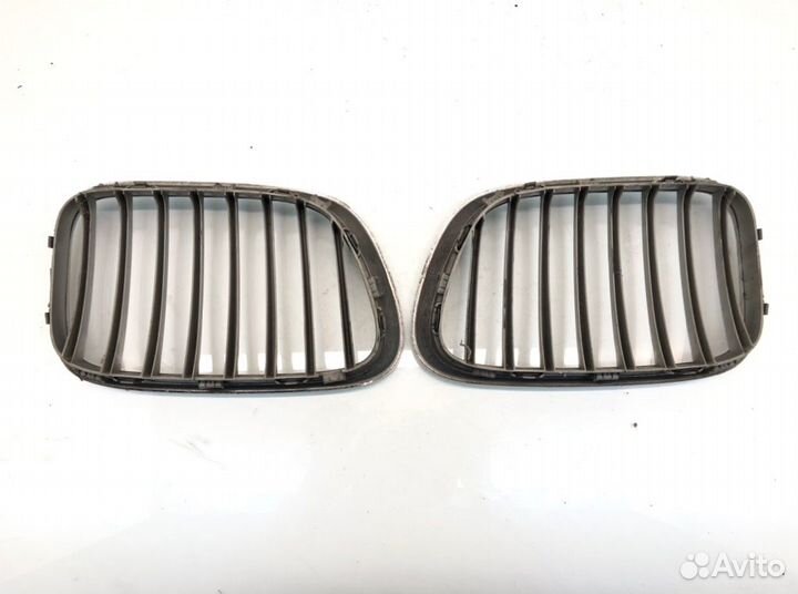Решетка радиатора 8247673 BMW X5 E53 (1999-2006)