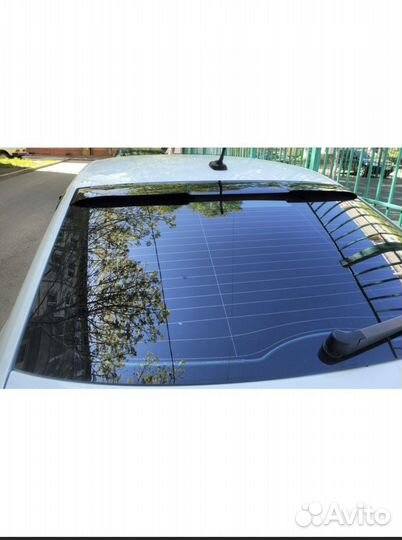 Ветровик на заднее стекло