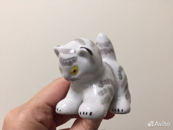 Керамическая фигурка кота