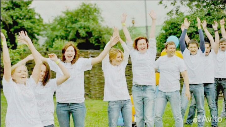 На вахту Треб. Грузчик Проживание Еженед. аванс Су