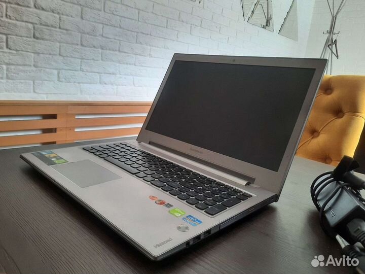 Мегамощный i7/Озу16гб/2Видео/SSD+HDD свет клав