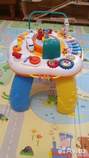 Развивающий музыкальный столик