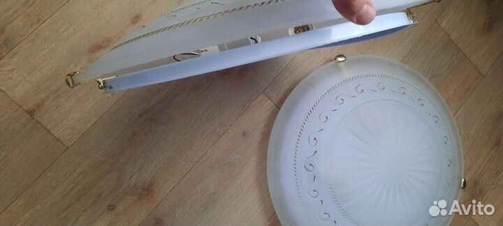 Светильник потолочный