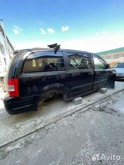 Запчасти на chrysler гранд voyager