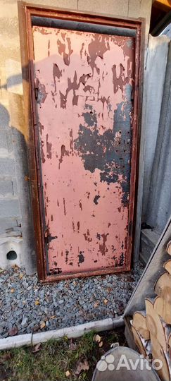 Дверь металлическая