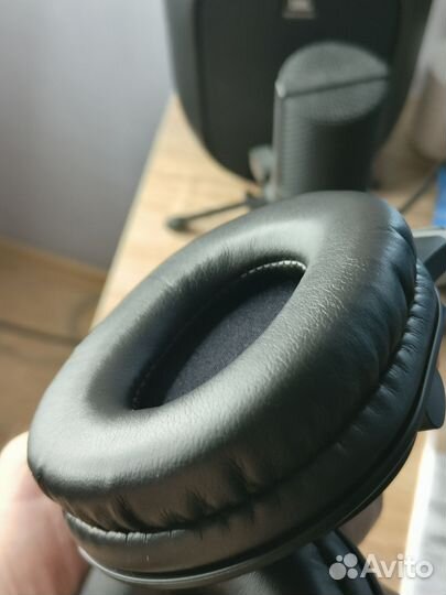 Наушники Audio-Technica ATH-M20X Оригинал