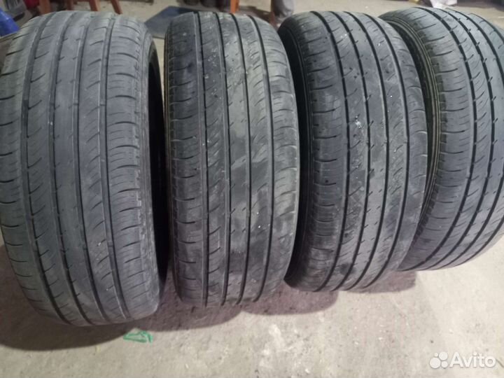 Dunlop SP Touring T1 205/55 R16