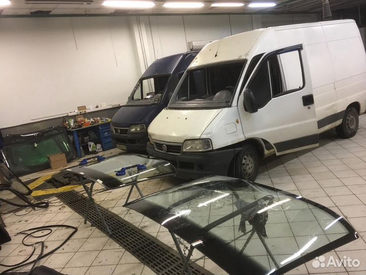 Лобовое стекло Фиат Дукато / Пежо Боксер / Джампер