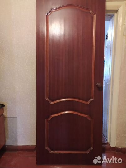 Дверь деревянная бу