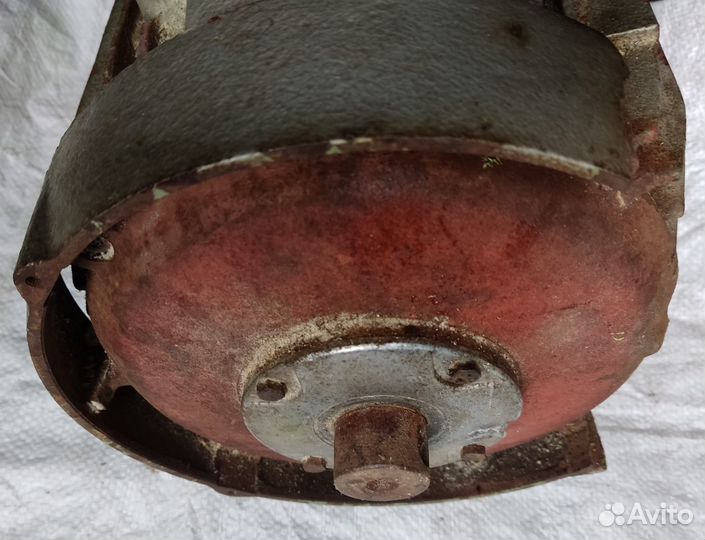 Электродвигатель AEG 4кВт 380в 1430об/мин