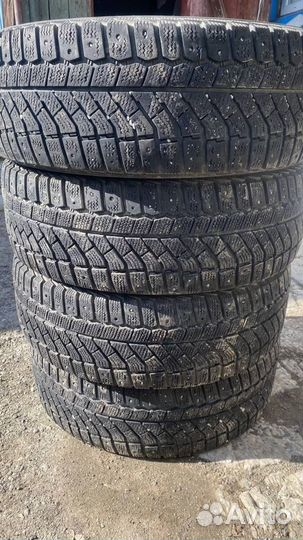 Viatti Brina Nordico V-522 205/65 R15