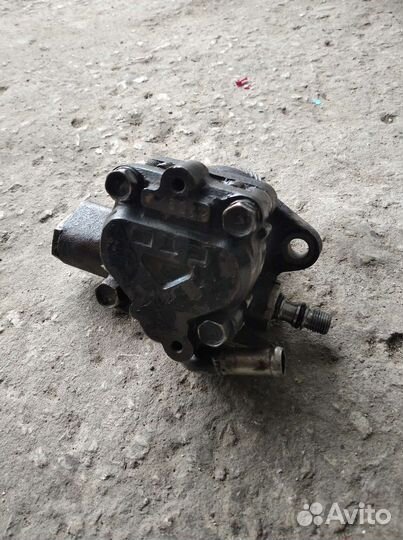 Насос гур Митсубиси диамант