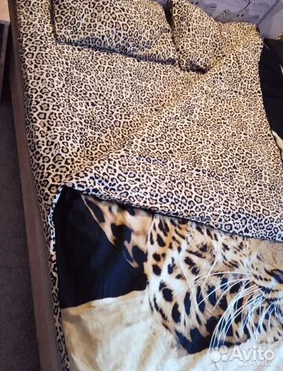 Постельный комплект новый, двухспальный