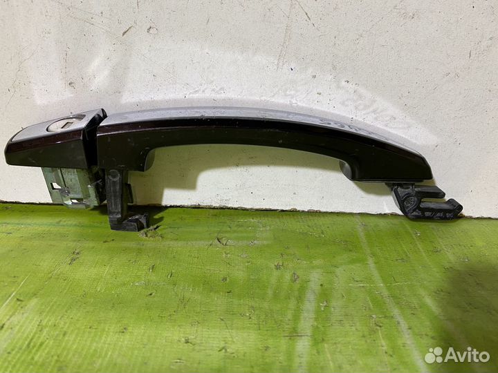 Ручка двери Opel Astra J Insignia Zafira 25936893