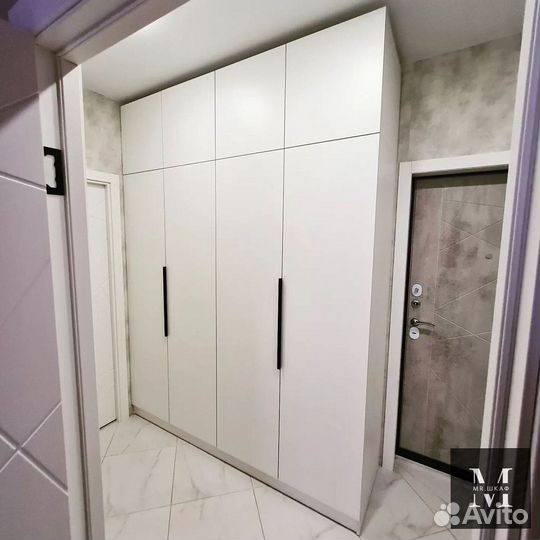 Шкаф распашной с фрезеровкой