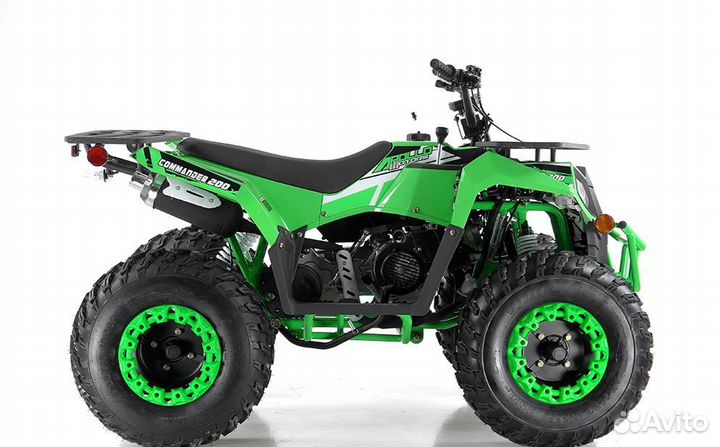 Apollo 200 Commander