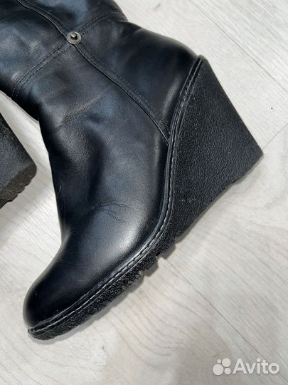 Зимние женские сапоги 38