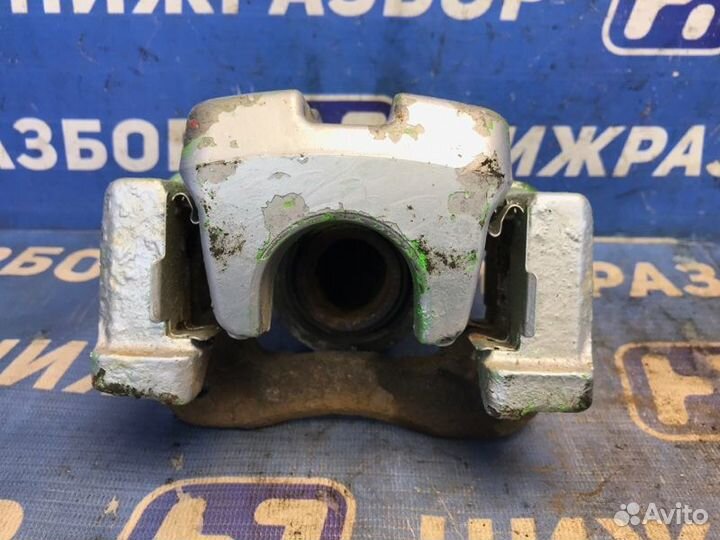 Суппорт задний правый Toyota Camry XV40 2.4 2AZ