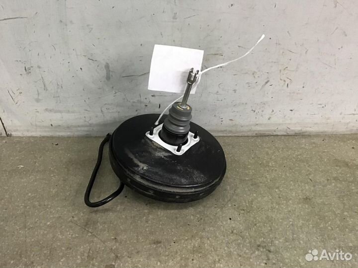 Усилитель тормозов вакуумный Renault Duster I 2012