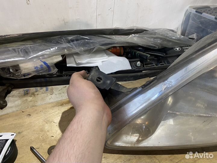 Фара opel zafira b